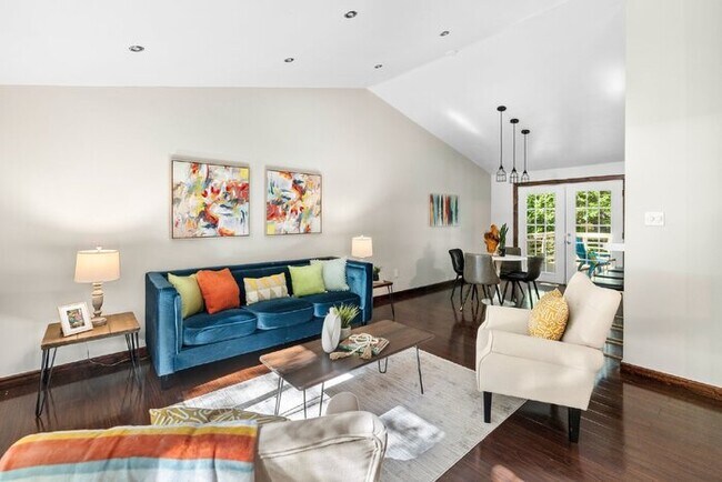 Foto del edificio - Spacious 5 Bedroom Home in Midlothian - $2,800/mo