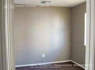 Building Photo - 3 bedroom in Bakersfield CA 93305