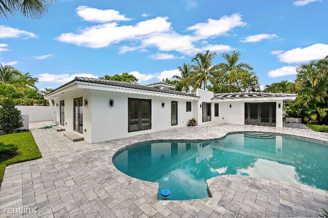 Building Photo - 4 br, 3 bath House - 2201 Intracoastal Dr