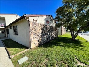 Building Photo - 855 E 120th St