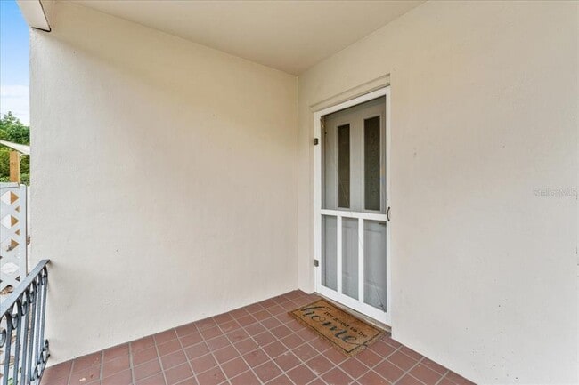 Foto del edificio - 2408 18th St N