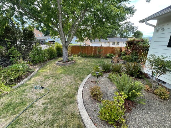 Foto del edificio - Beautiful 3 Bedroom House