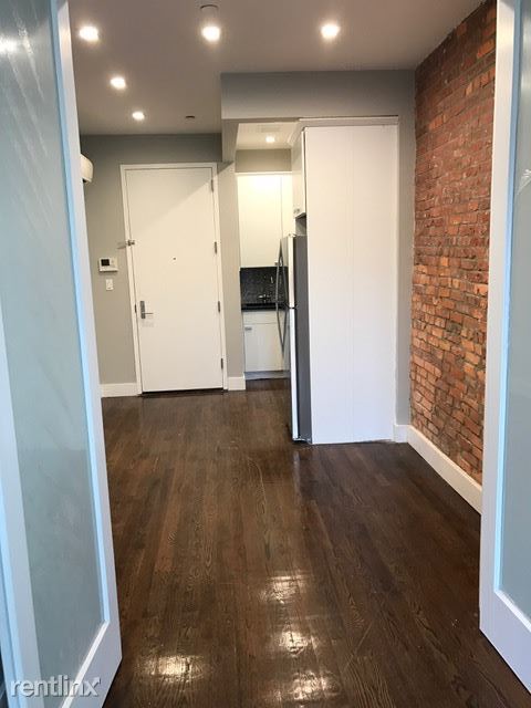 Foto del edificio - 2168 Fulton St