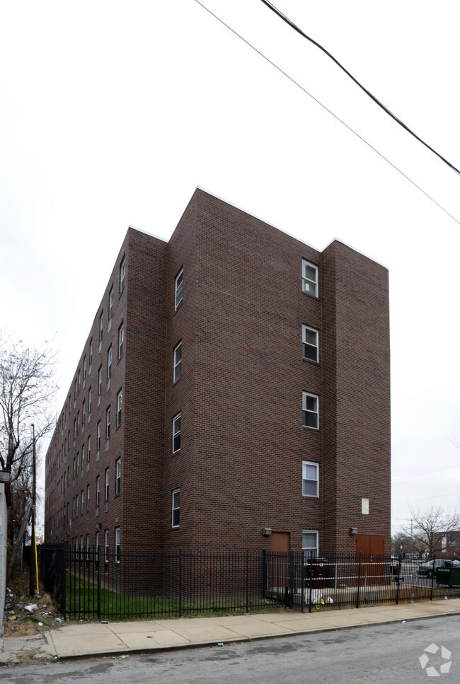 Building Photo - St Matthew Manor