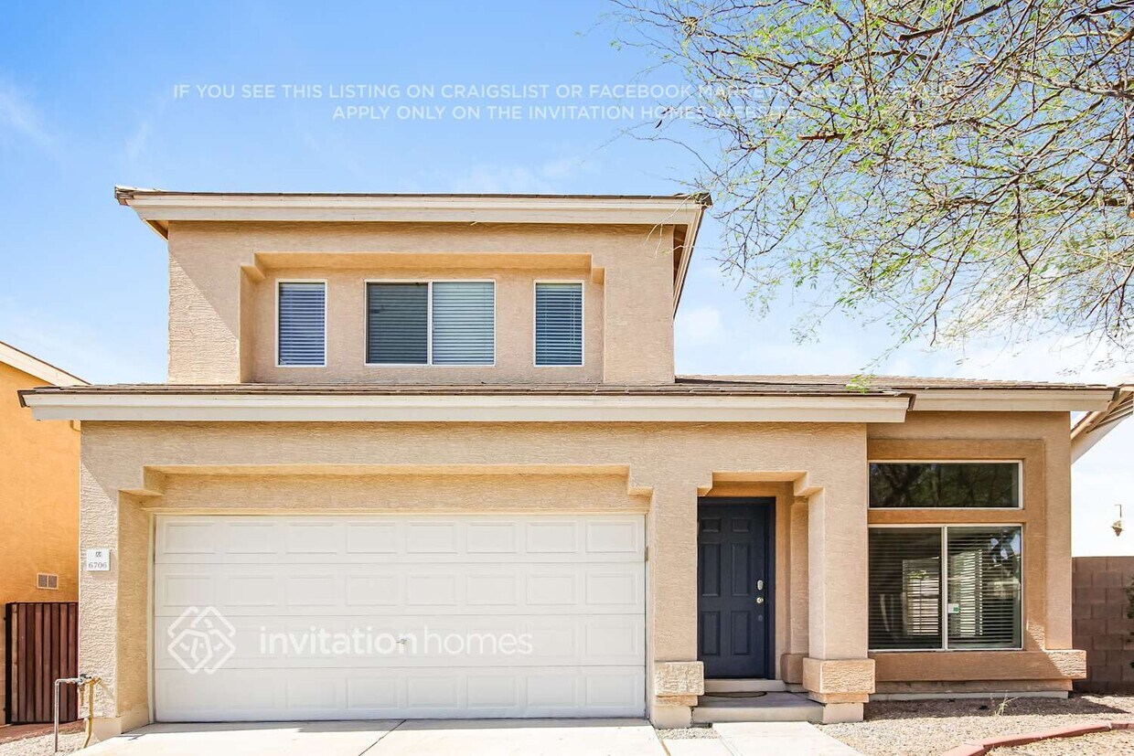 Foto principal - 6706 E Rollins St