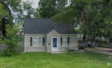Building Photo - 2912 SW 17th St