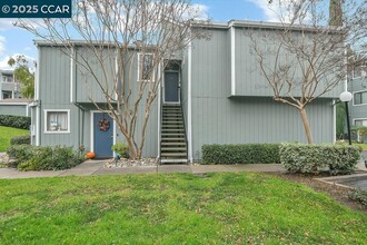 Building Photo - 1072 Maywood Ln