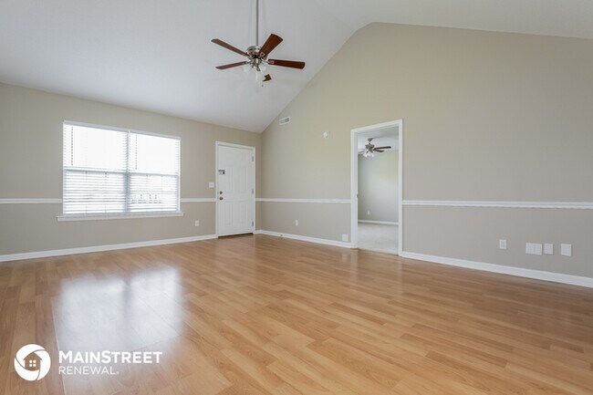 Foto del edificio - 330 Needham Blvd
