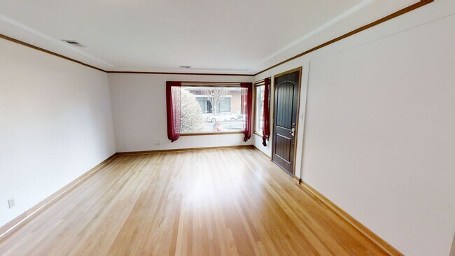 Building Photo - KINK1603-1611