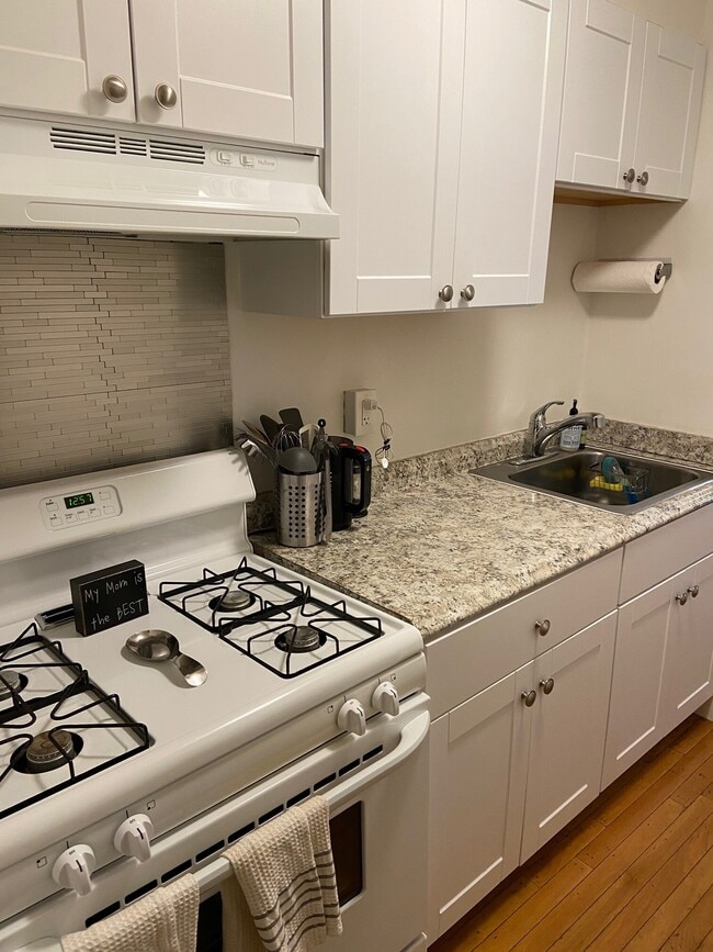 Building Photo - 22 Sheafe St