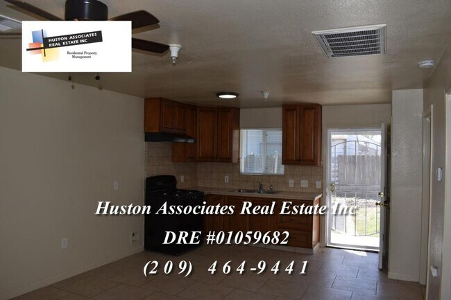 Foto del edificio - 1725 Sunnyside, Stockton