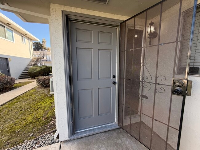 Foto del edificio - 5532 Spinnaker Dr