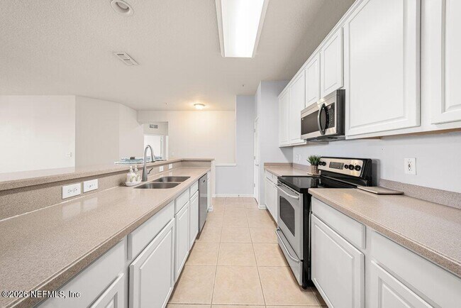 Foto del edificio - 13364 Beach Blvd