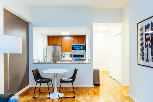 Building Photo - 535 W 23rd St