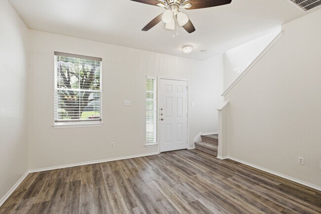 Building Photo - 14101 Harris Ridge Blvd