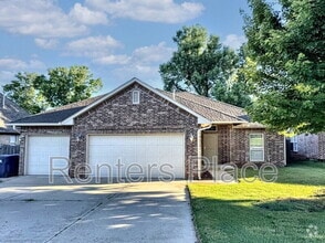 Building Photo - 2713 Green Canyon Dr