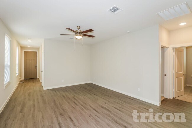 Building Photo - 2326 Bailey Flds Ln