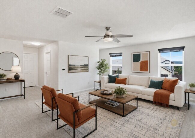 Foto del edificio - Welcome to this beautifully maintained 2022-built home in the Davis Ranch community!