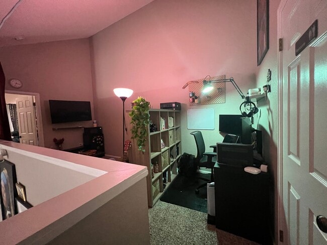 Foto del edificio - Spacious 3BR Condo in Denver