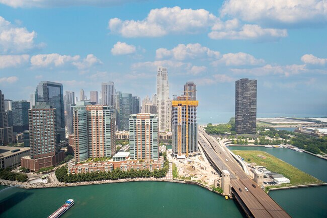 Foto del edificio - 450 E Waterside Dr