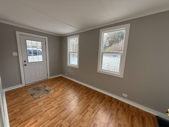 Building Photo - 3717 State Line Rd