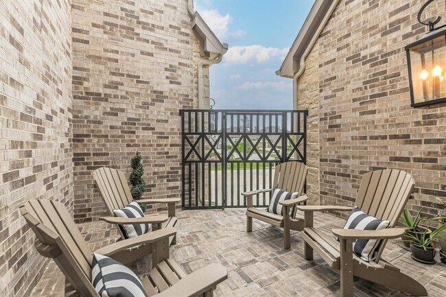 Building Photo - 17429 Orchid Falls Ln