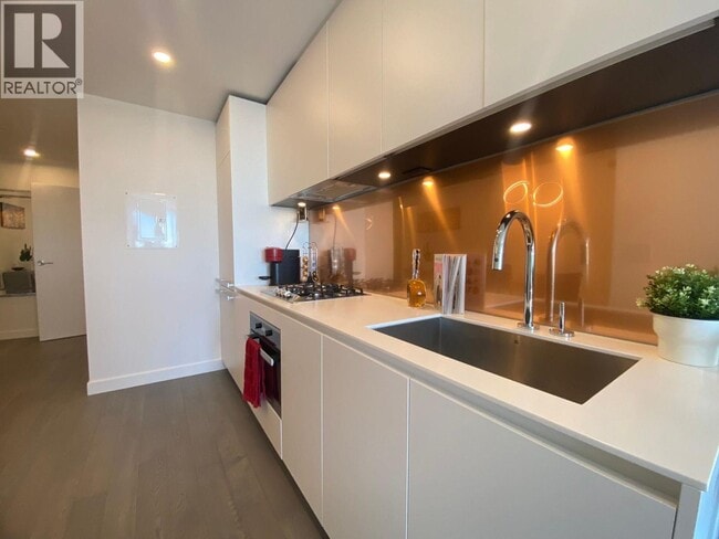 Photo du bâtiment - 1480 Howe St