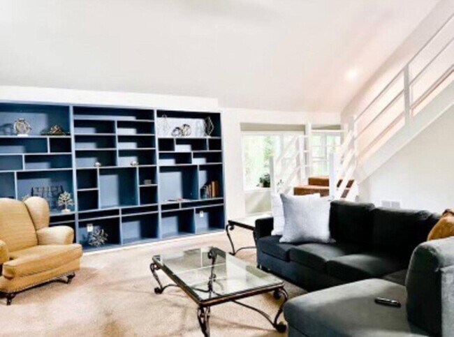 Foto del edificio - 790 Oak Dr