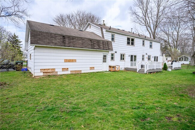 Building Photo - 8-10 Kreag Rd