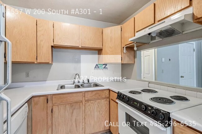 Building Photo - 1557 W 200 S