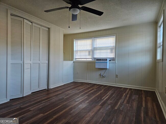 Foto del edificio - 23387 US-80