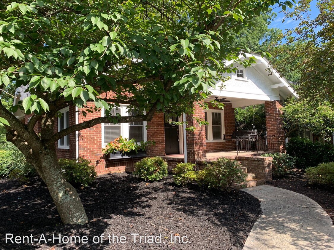 Primary Photo - 2 br, 2 bath House - 301 Kensington Road