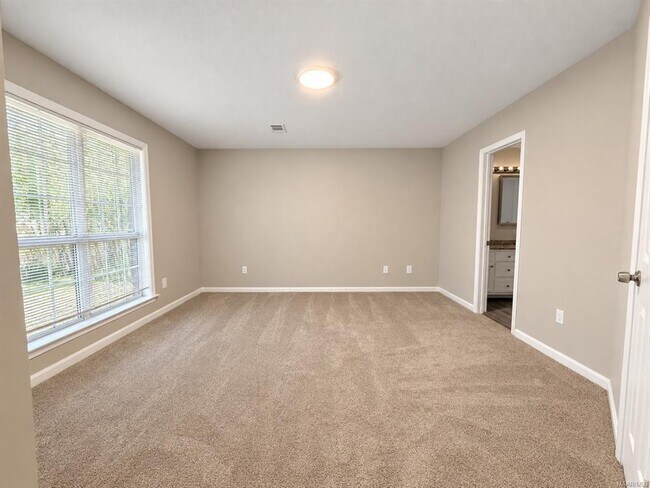 Foto del edificio - 6501 Sweet Gum Dr