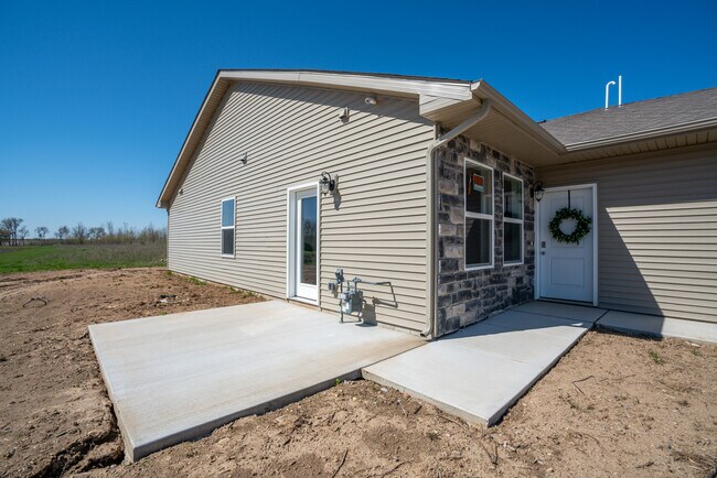 Foto del edificio - 644 McKay Way