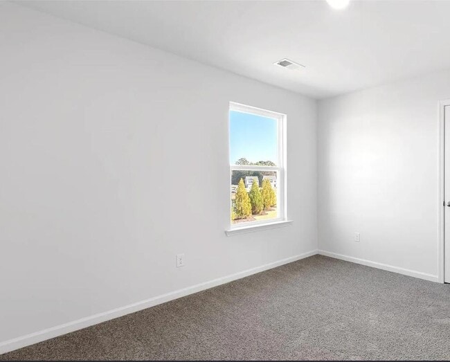 Building Photo - 64 Providence Walk Dr