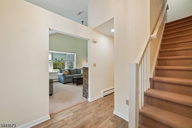 Foto del edificio - 29 Coachlight Dr