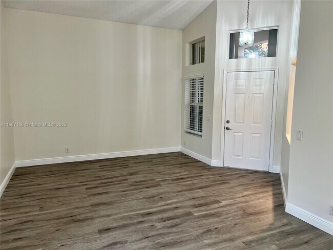 Foto del edificio - 841 Stanton Dr