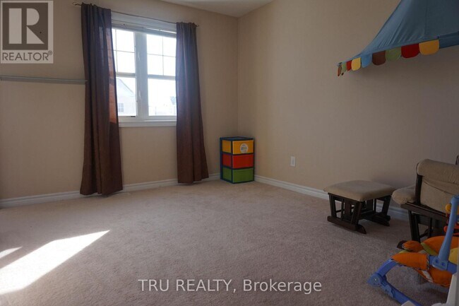 Building Photo - 3225 River Rock Ave
