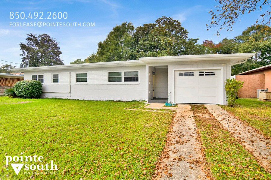 Foto principal - 51 Adkinson Dr