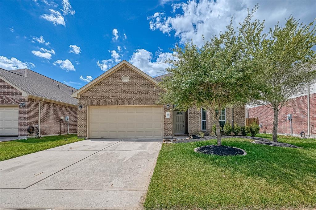 Foto principal - 10019 Taylor Springs Ln