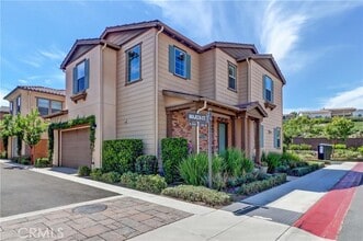 Building Photo - 5 Majeza Ct