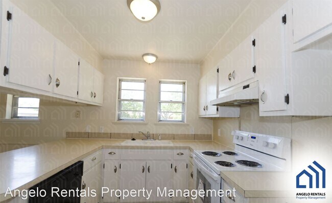Foto del edificio - 3 br, 2 bath House - 3802 Millbrook
