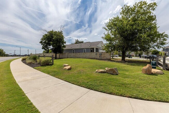 Foto del edificio - 1003 Sika Cv