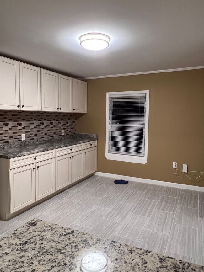 Foto del edificio - 117 Barbee Rd