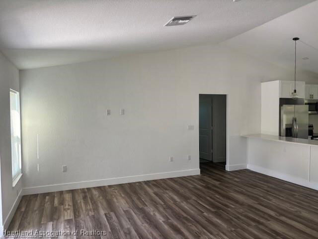 Building Photo - 111 Blue Moon Ave