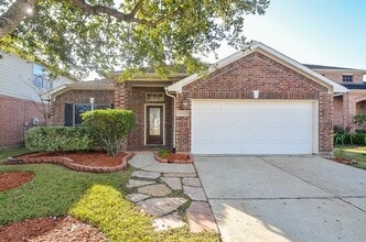 Building Photo - 24643 Hampton Lakes Dr