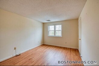 Building Photo - 35 Longworth Ave