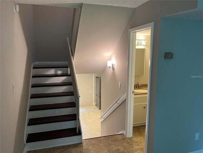 Foto del edificio - 4319 La Riviera Ct