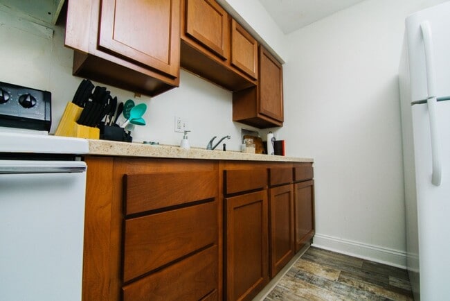 Interior Photo - The Willows (Sprague and Michigan LLC)