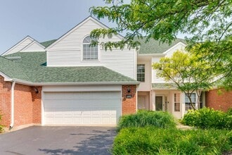 Building Photo - 115 Meadowbrook Ln